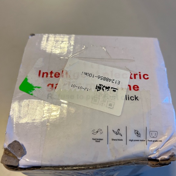 Intelligent Electric Garlic Machine - Pink - Picture 5 of 6